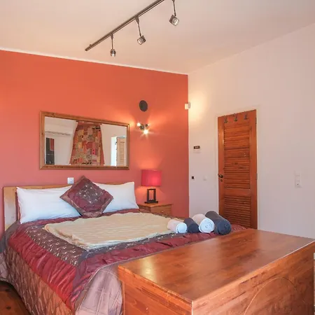 Casa Montaza 4 Bedroom With Private Pool In Lagos